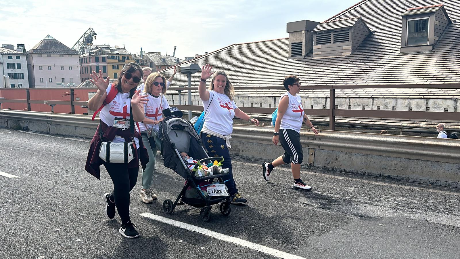 Festa Family Run: la carica del 4500 colora Genova