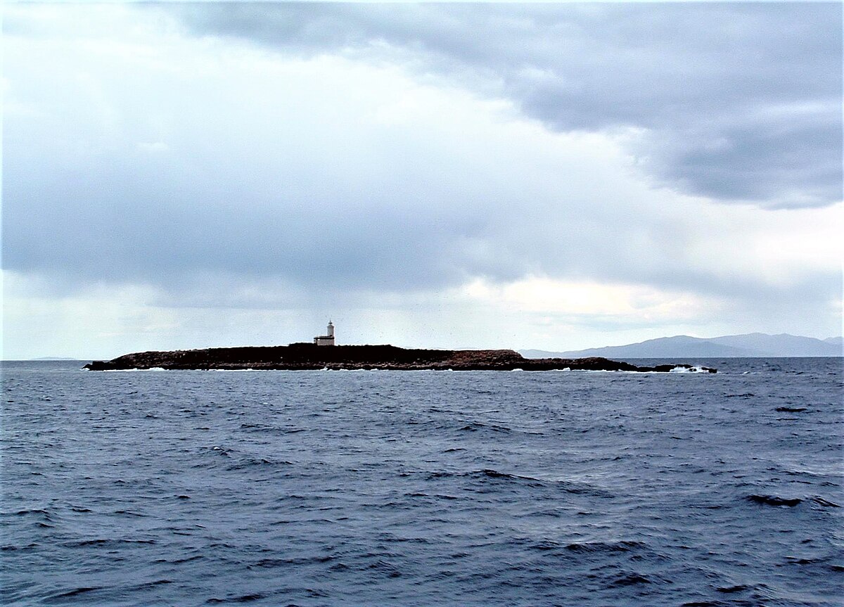 Tragedia alle isole delle Formiche: muore un sub spezzino