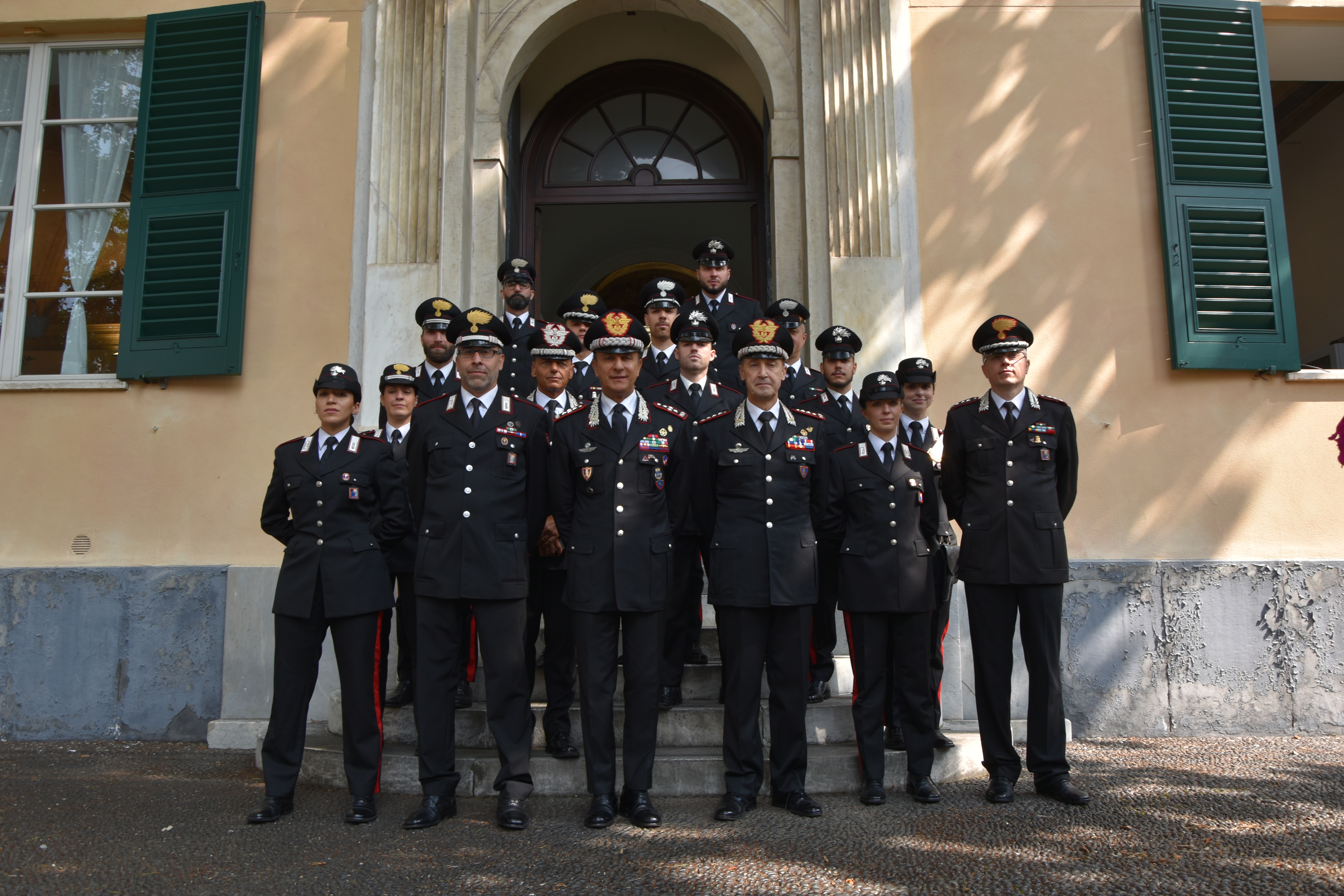 Il comandante generale dell'Arma dei Carabinieri Salvatore Luongo visita il comando della Liguria