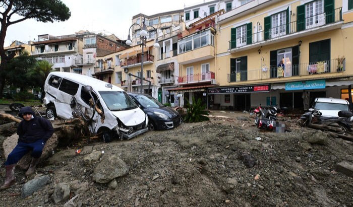 Ischia, un minuto di silenzio in Consiglio regionale