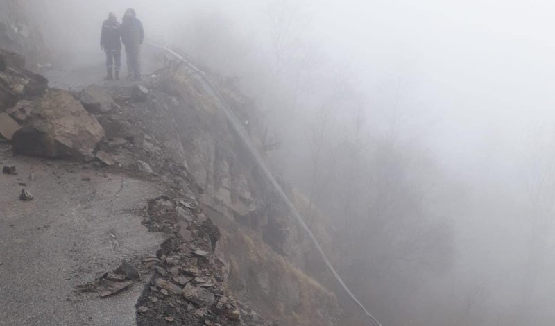 Strada per Pentema chiusa: tempi lunghi per riapertura