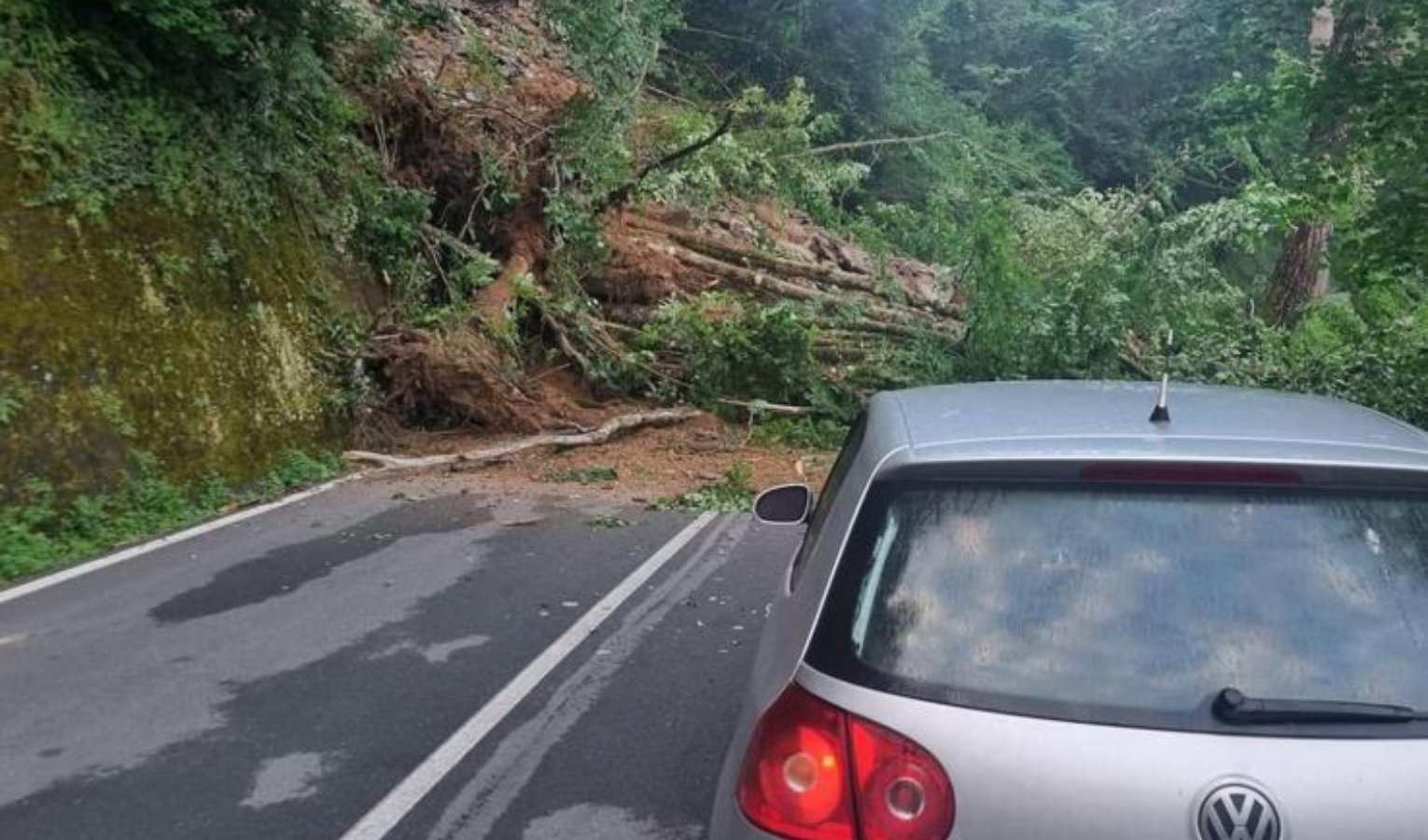 Pioggia e maltempo, frane a Borzonasca e Boasi 
