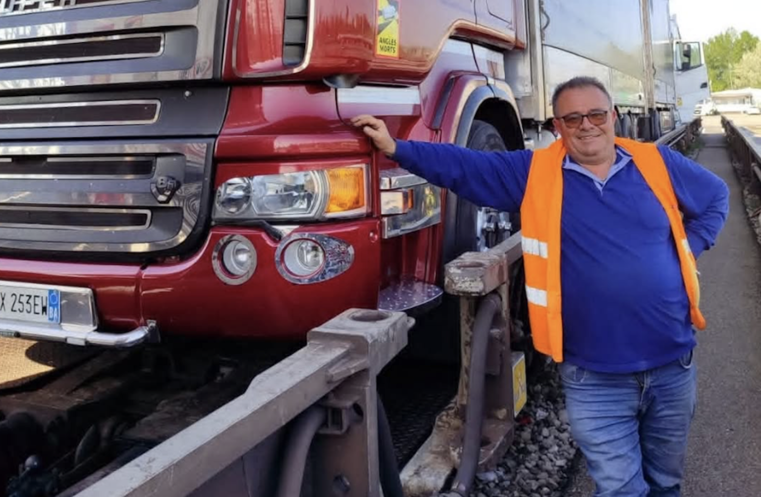 Chi era Francesco Ventrella, l'autotrasportatore morto schiacciato da un rimorchio a Chiusavecchia