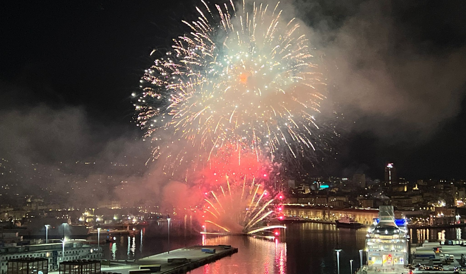 Nuova diga di Genova, festa al Porto Antico tra arte, musica e fuochi