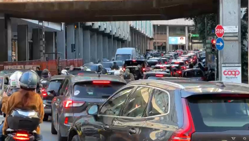 Traffico zona Piccapietra