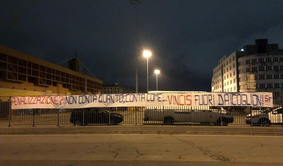 Penalizzazione Genoa, tifosi contro il dirigente Vincis 