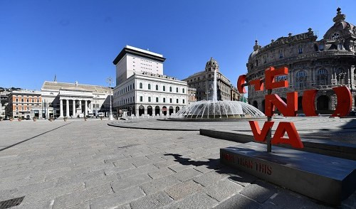 Anche a Genova studenti in tenda contro il caro affitti 