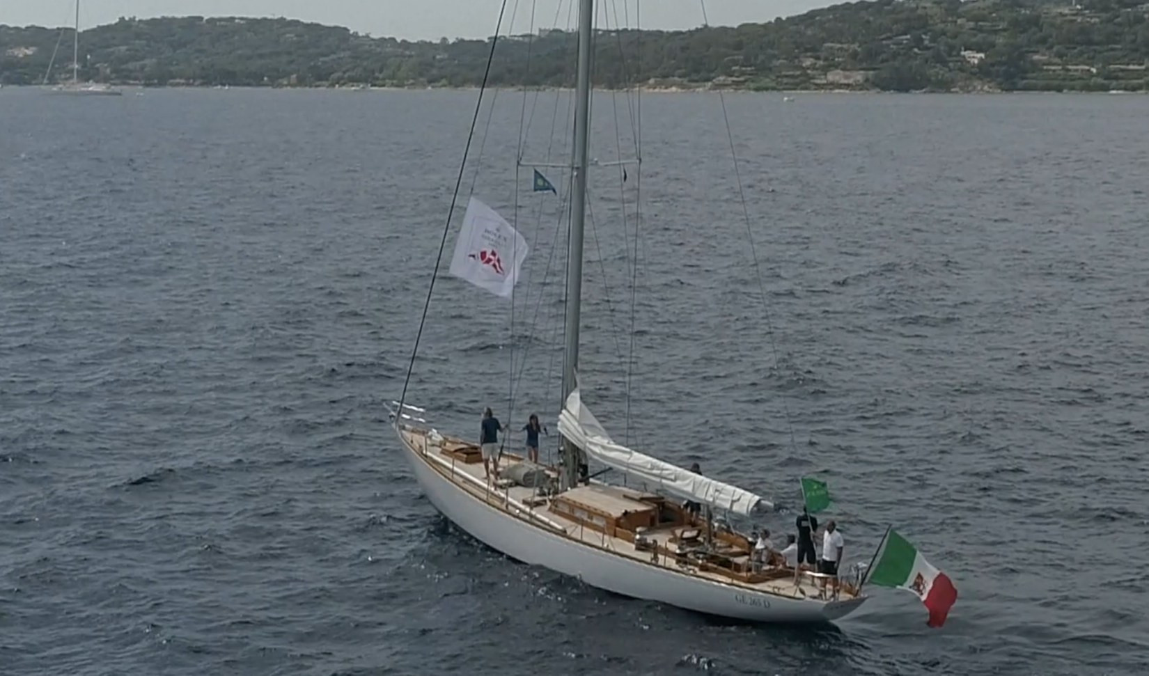 Giraglia, giorno 2 a Saint-Tropez. Primocanale in barca a vela