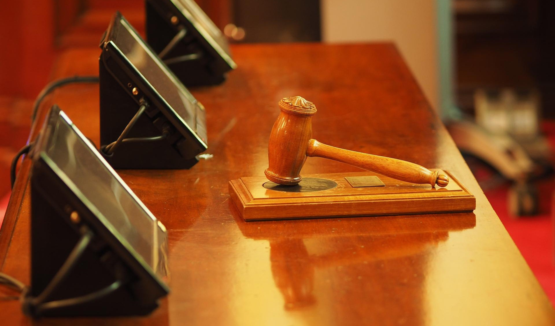 Usò un falso testamento per avere due milioni, condannata 