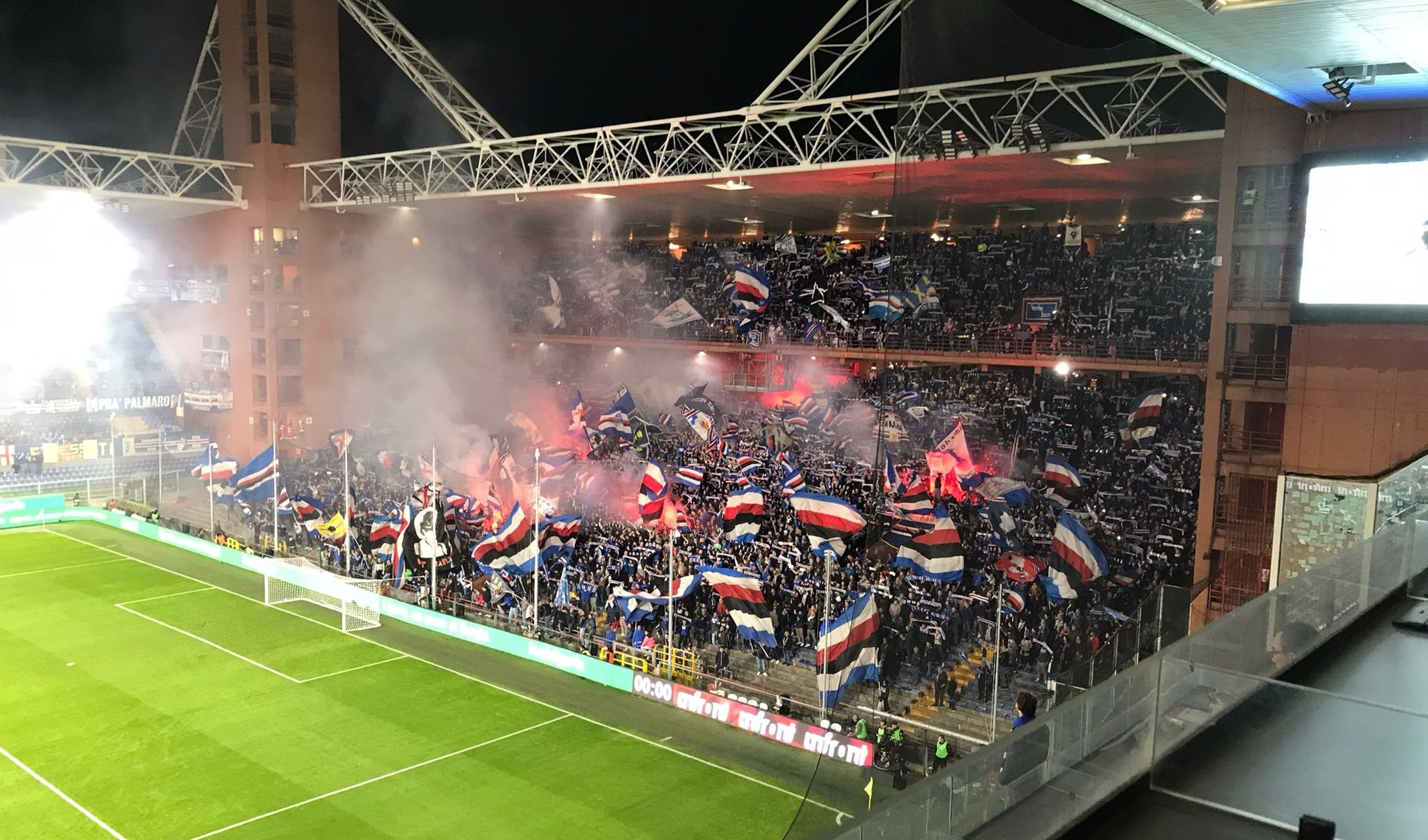 Disastro Sampdoria, al Ferraris vince il Lecce 2-0: decidono Colombo e Banda