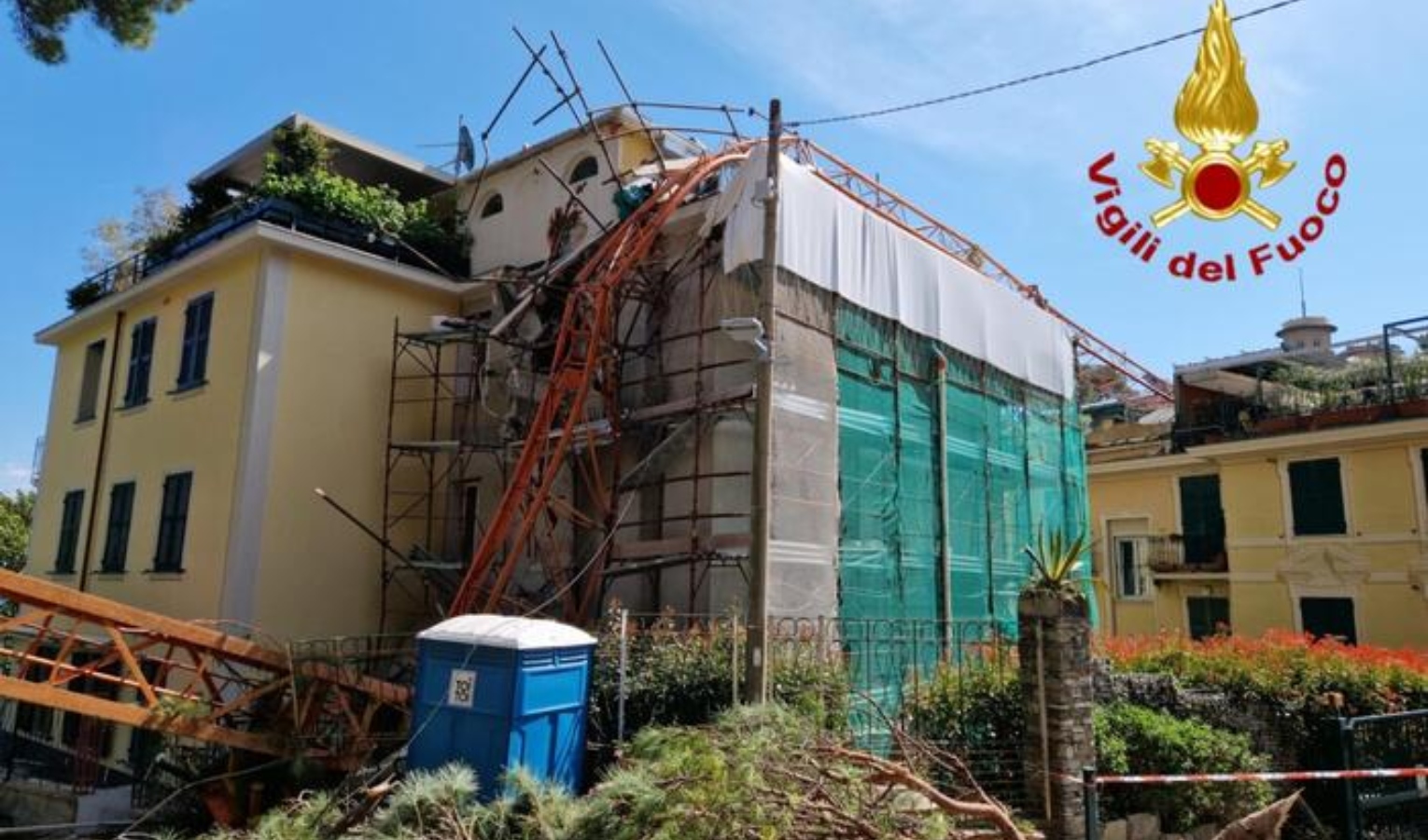 Crollo gru a Santa Margherita, per la procura è 'colposo': 16 indagati