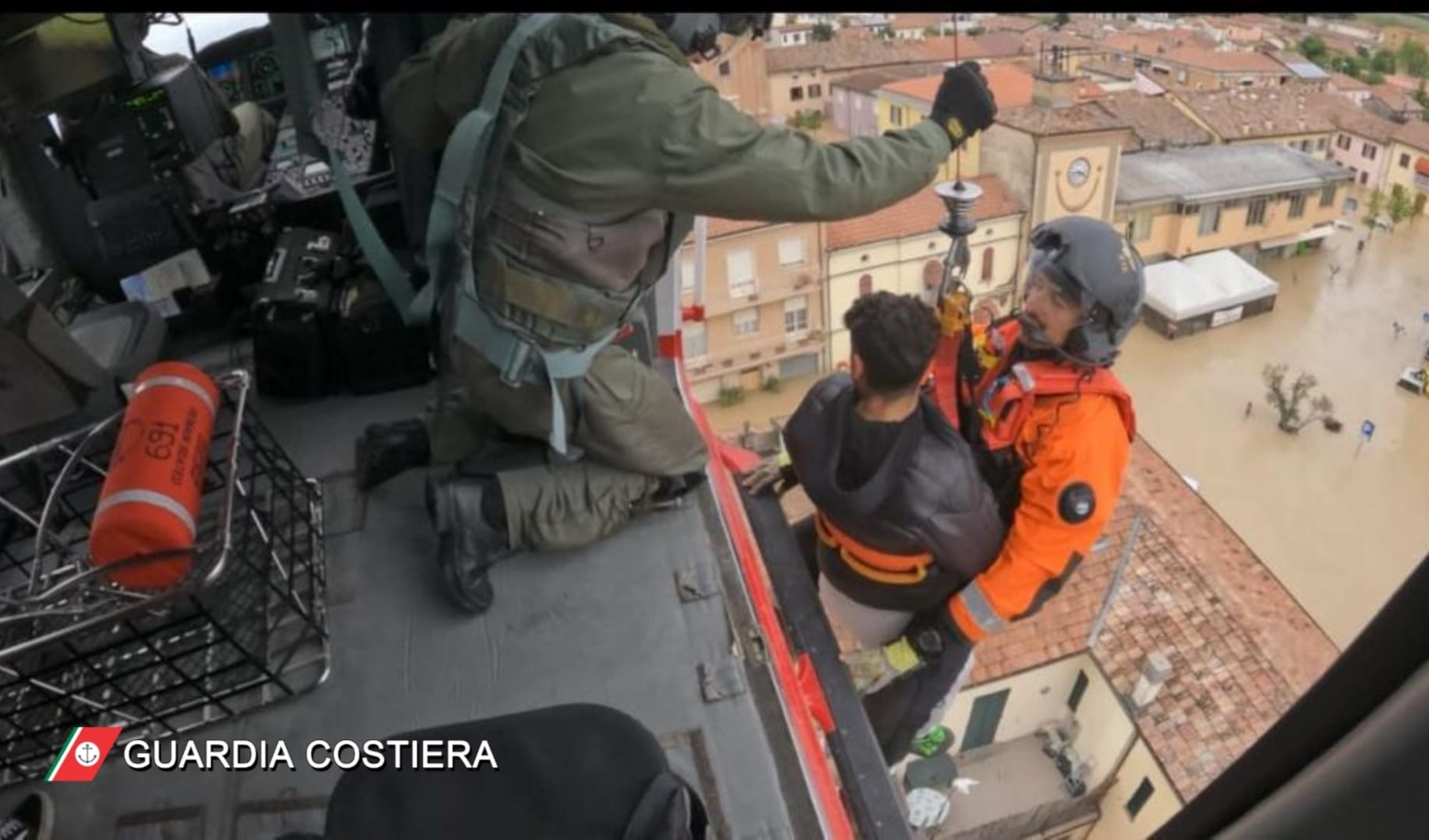 Anche i sub di Genova in soccorso dell'Emilia Romagna: salvate 28 persone