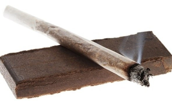 Spacciava hashish a Recco, trentenne denunciato