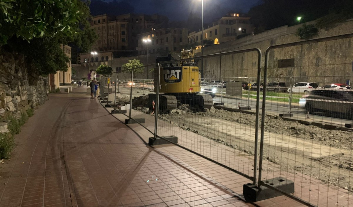 Genova, rush finale per la nuova pista ciclabile di corso Italia