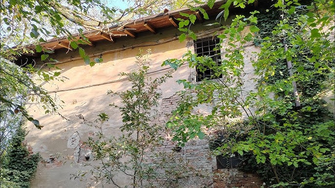 Accoltella l'ex compagna e scappa: trovato nella notte a Montoggio, si nascondeva in un casolare 