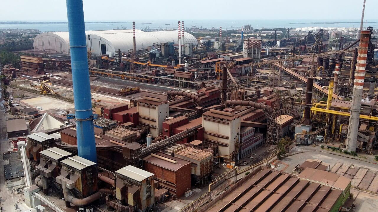 Incidente mortale all'ex Ilva di Taranto, scatta lo sciopero anche a Genova