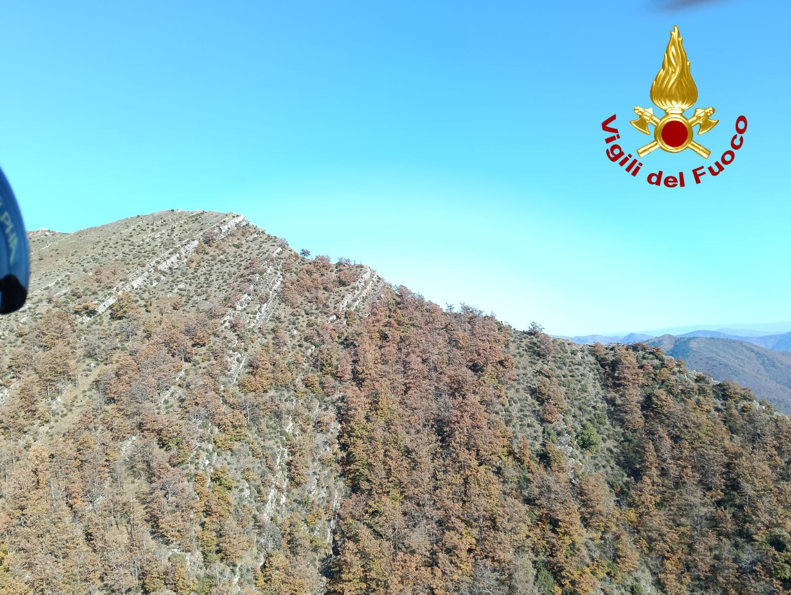 Escursionista salvato dalla corda dei compagni dopo una caduta sul monte Ramaceto