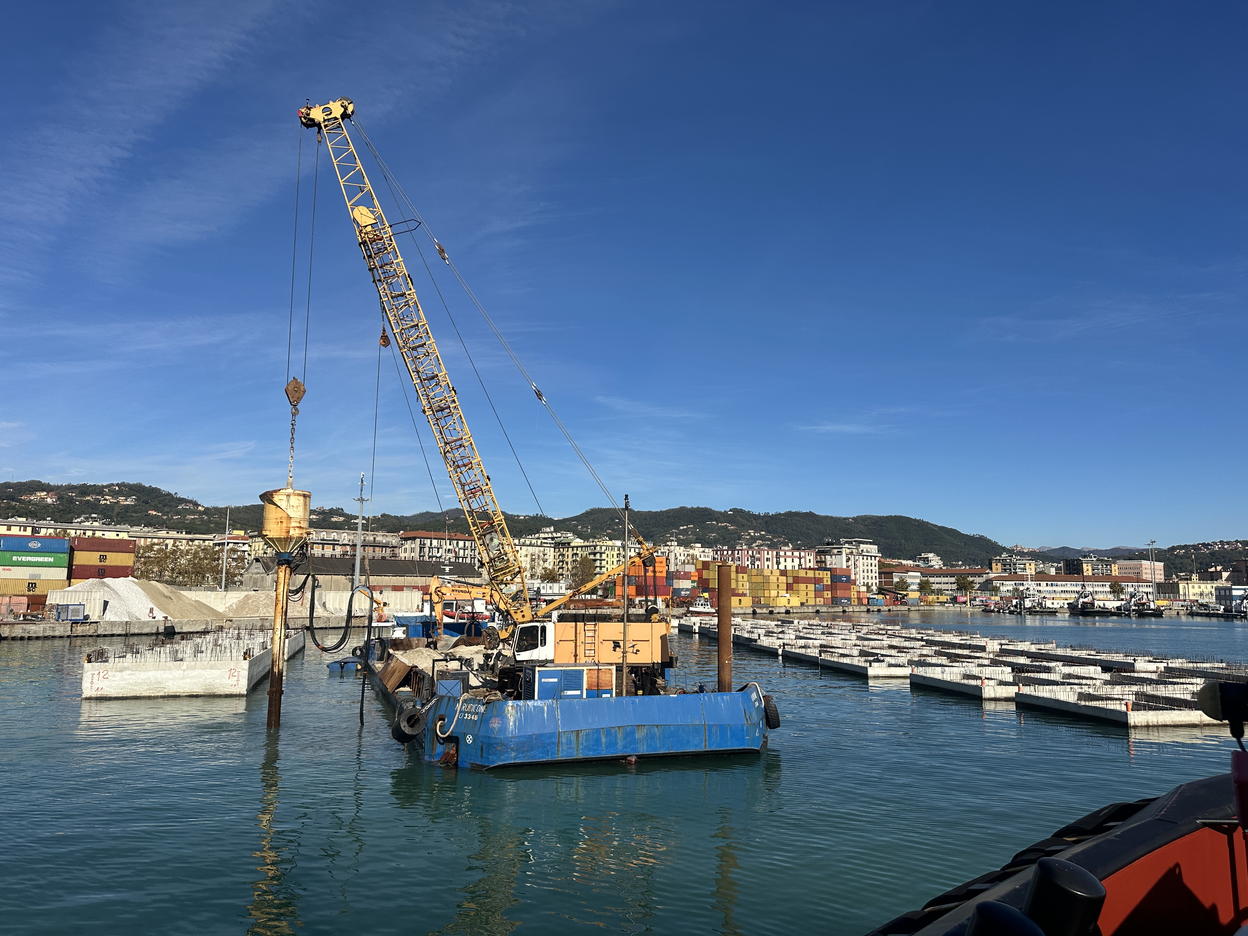 Nel porto della Spezia con Pisano: 