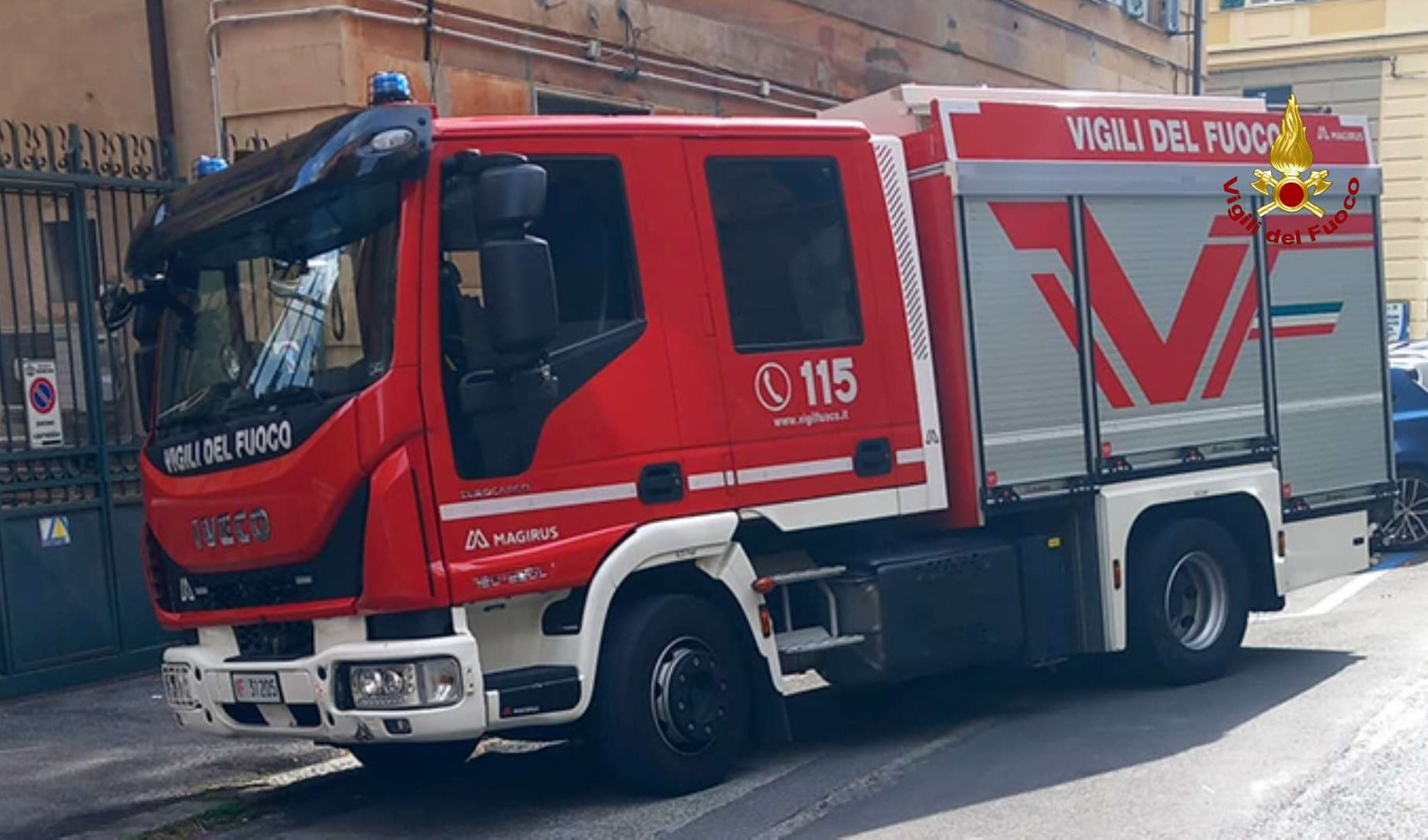 Imperia, scoppia un incendio in cucina: due intossicati