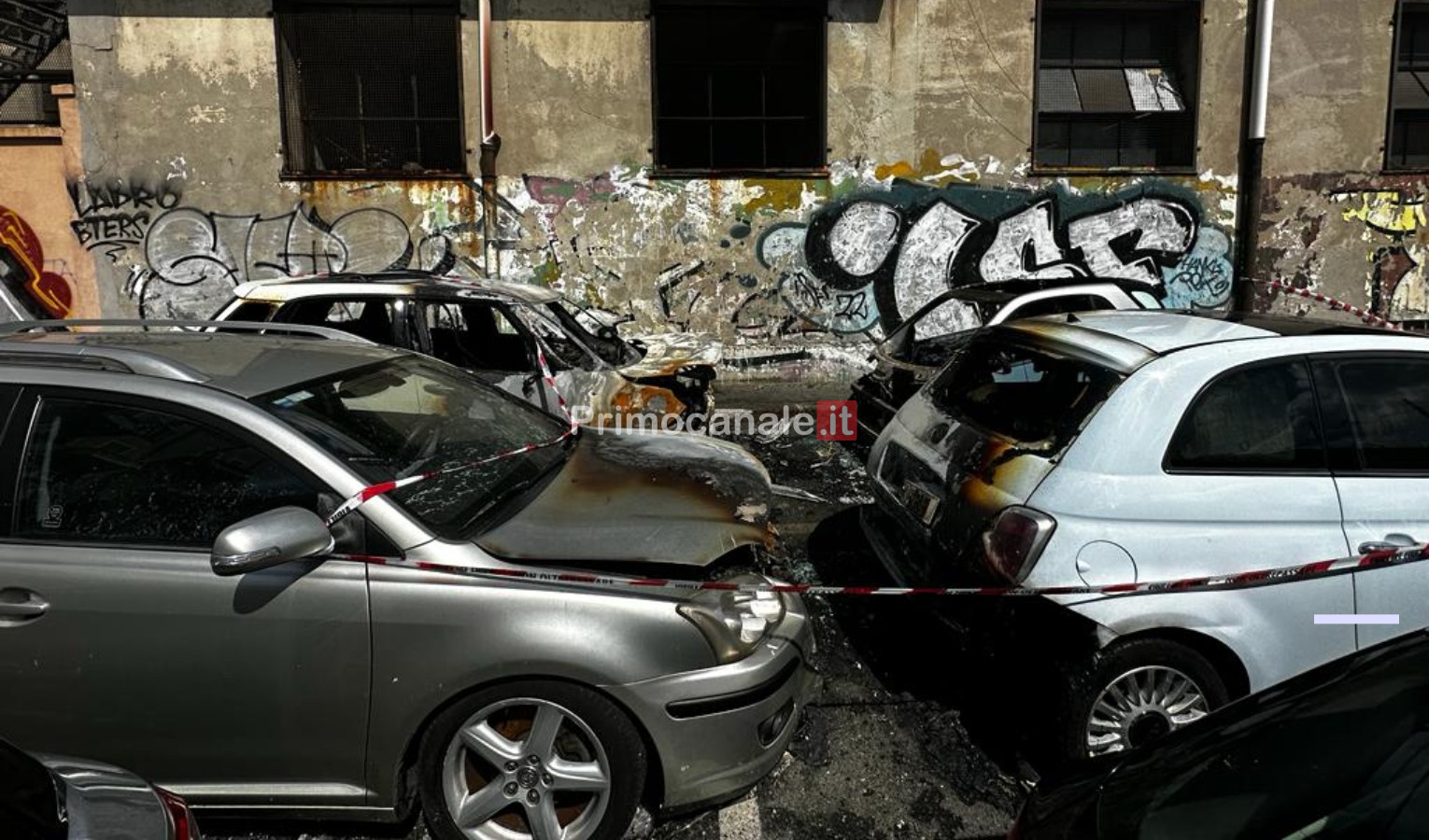 Genova, quattro auto in fiamme a Cornigliano: non si esclude gesto doloso