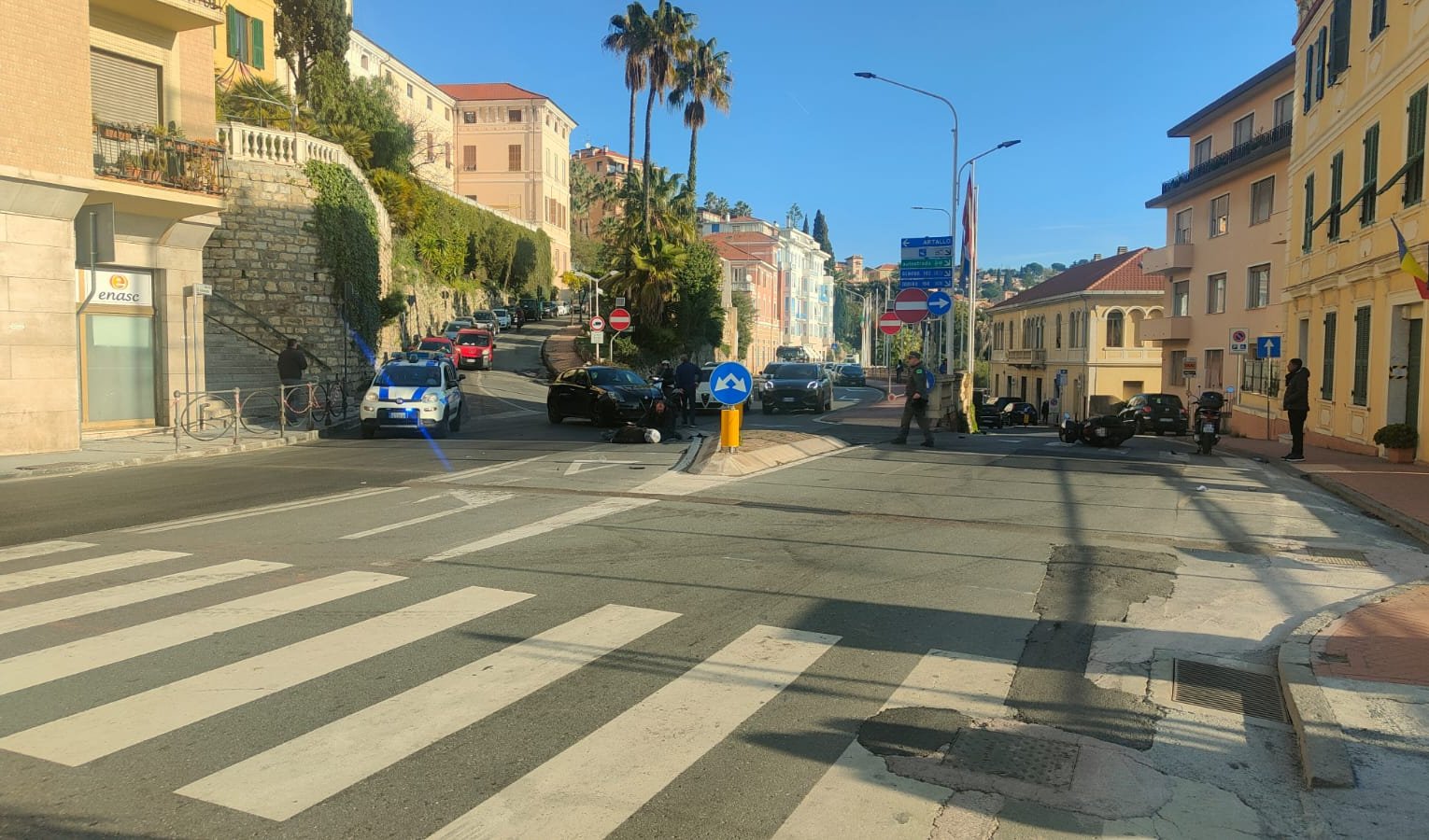 Imperia, incidente in via Matteotti: motociclista grave 