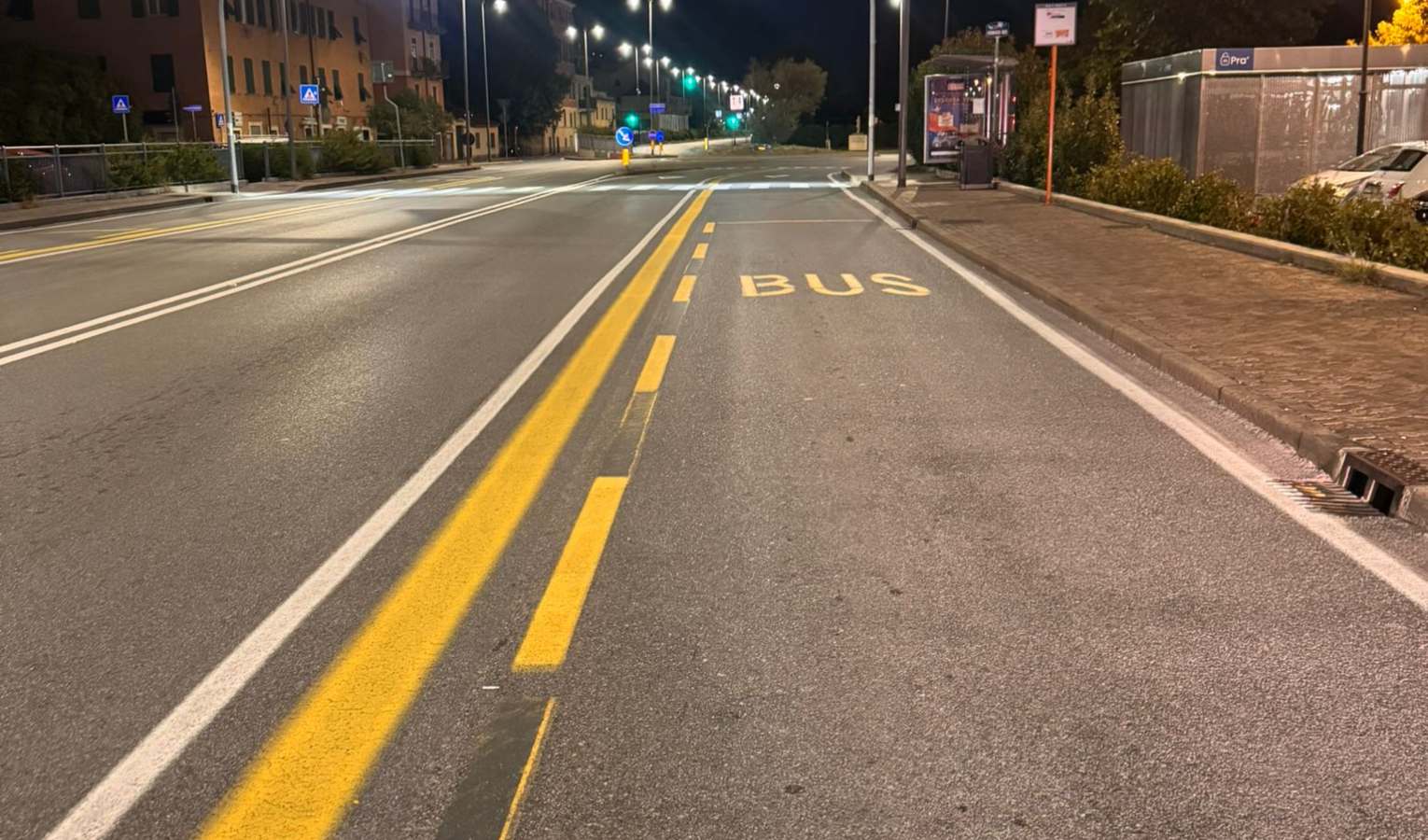 Tragedia in via Prà: morto mentre cerca di prendere al volo il bus