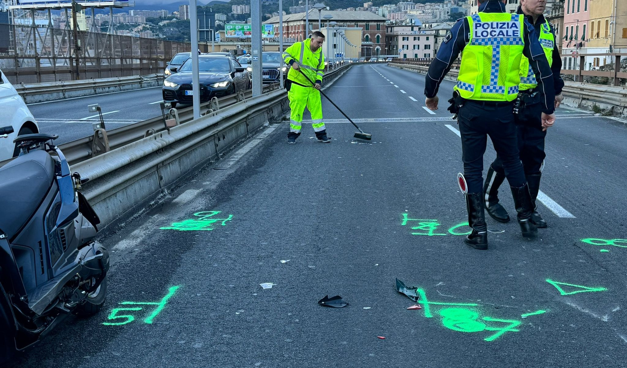 Genova, incidente in Sopraelevata