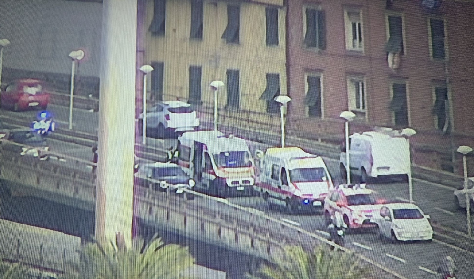 Genova, tamponamento in Sopraelevata: due feriti, lunghe code