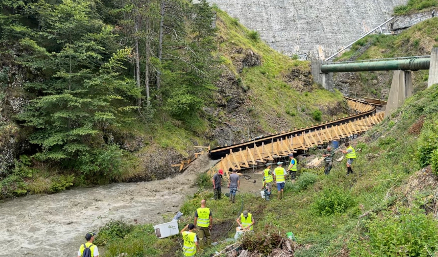 Svuotato il lago di Giacopiane, salvo il 97% dei pesci