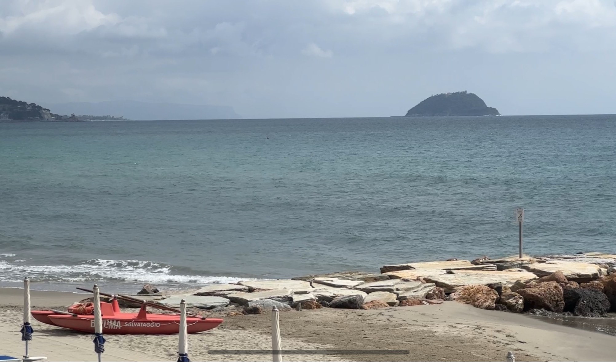 INCHIESTA (8) - Spiagge libere, troppo poche a Laigueglia