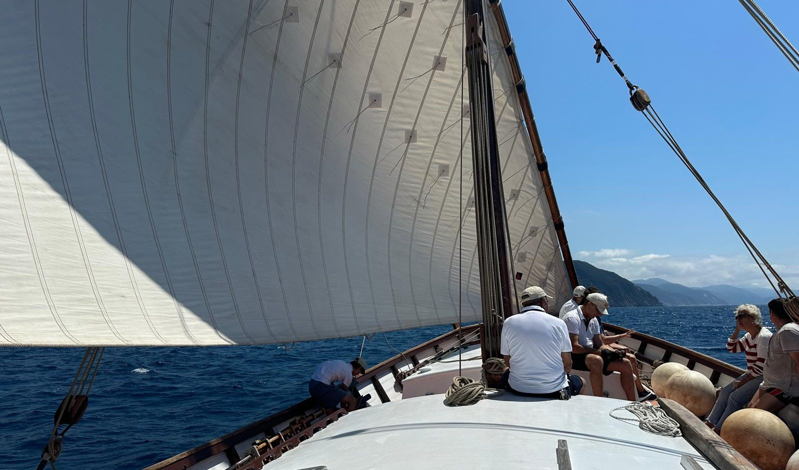 A bordo dell'ultimo leudo navigante del mondo in 