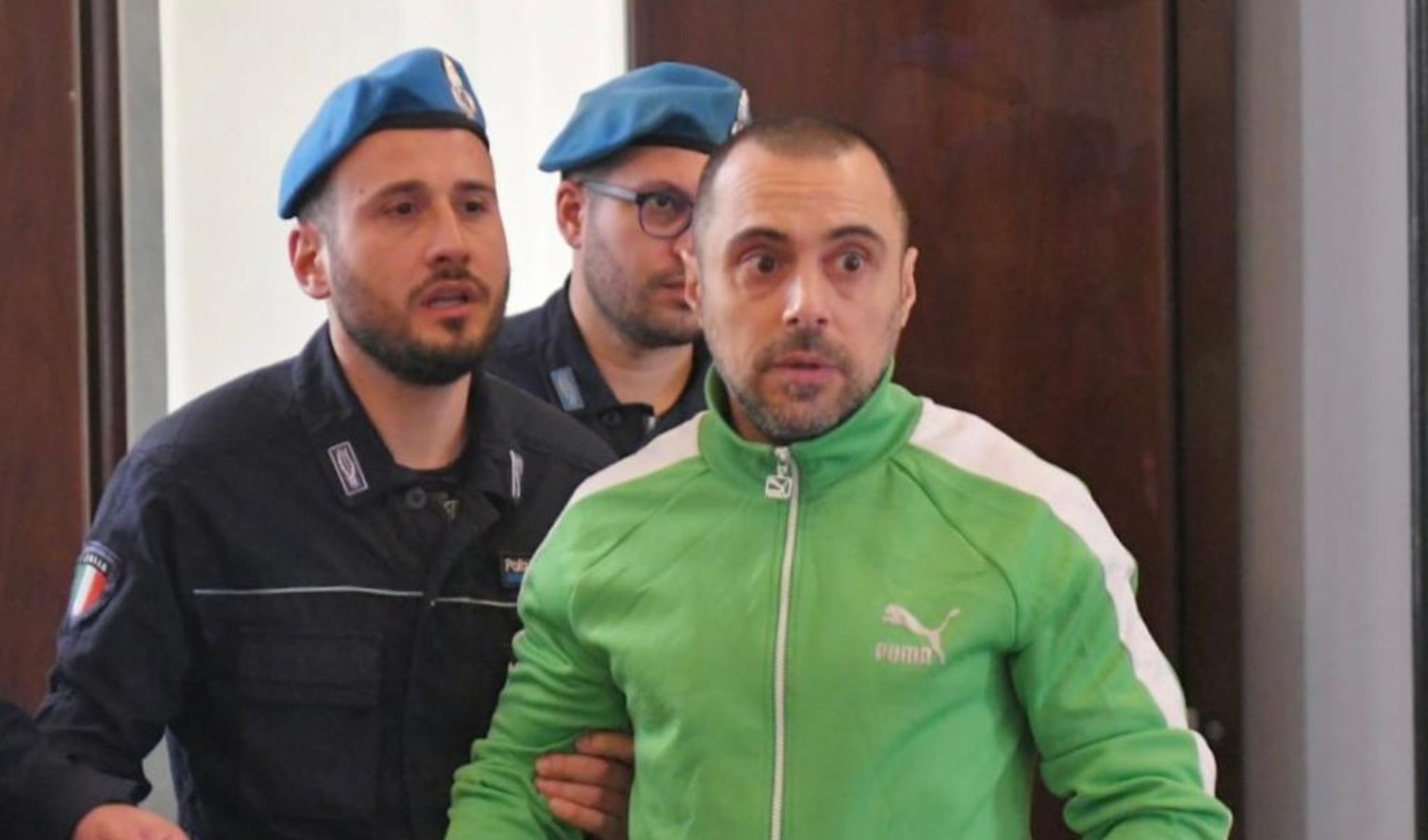 Luca Delfino in tribunale a Genova: 
