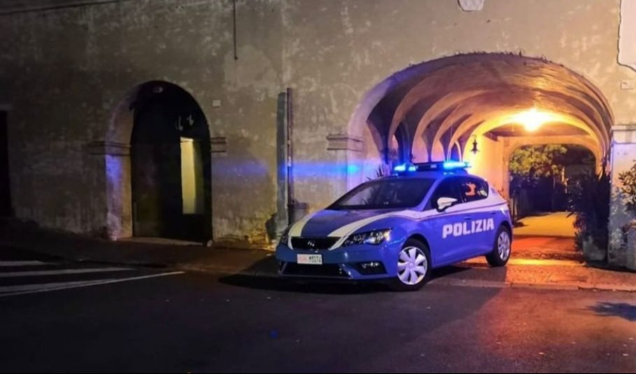 Non rispetta il divieto di avvicinamento alla persona offesa: arrestato