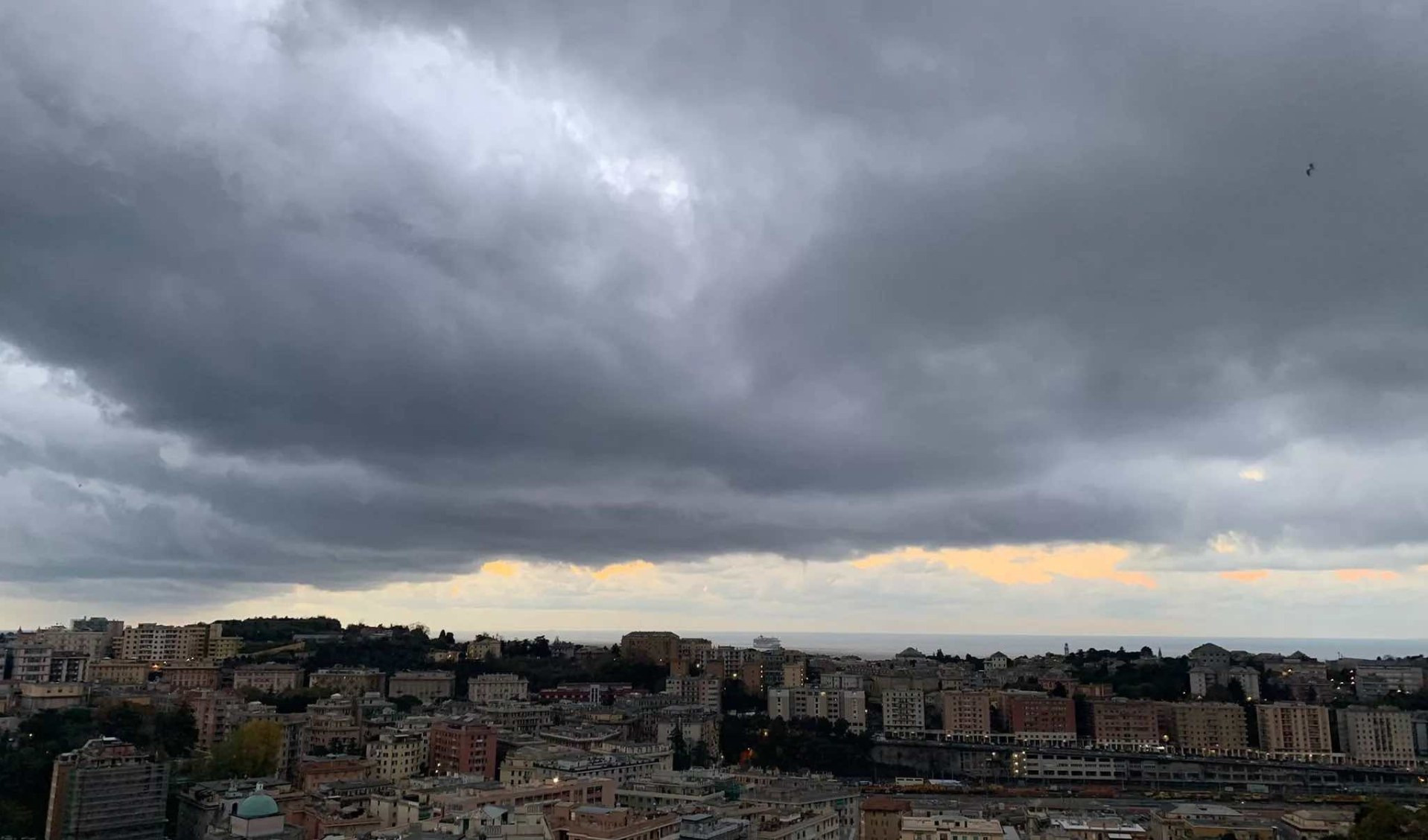 Maltempo in Liguria, tra martedì e mercoledì forti piogge e temporali