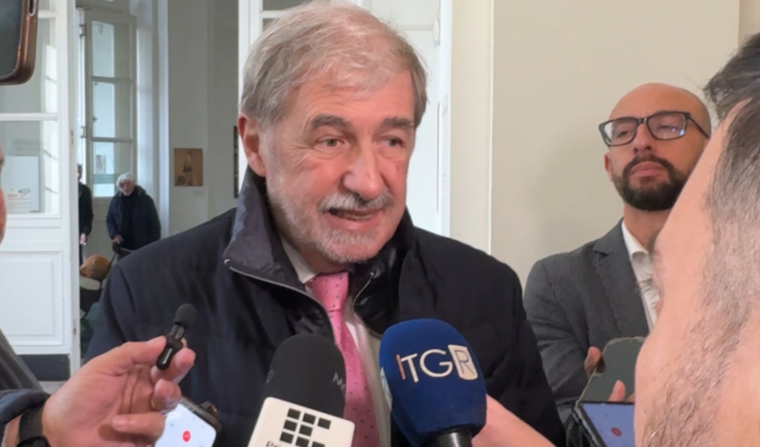 Marco Bucci durante un'intervista