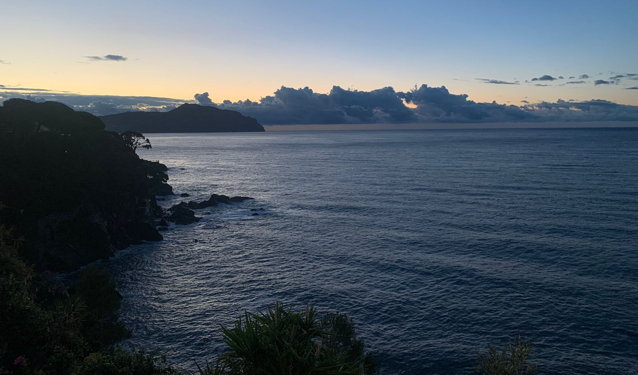 Il maltempo lascia la Liguria. Frana a Sassello, senso unico alternato sulla Sp49