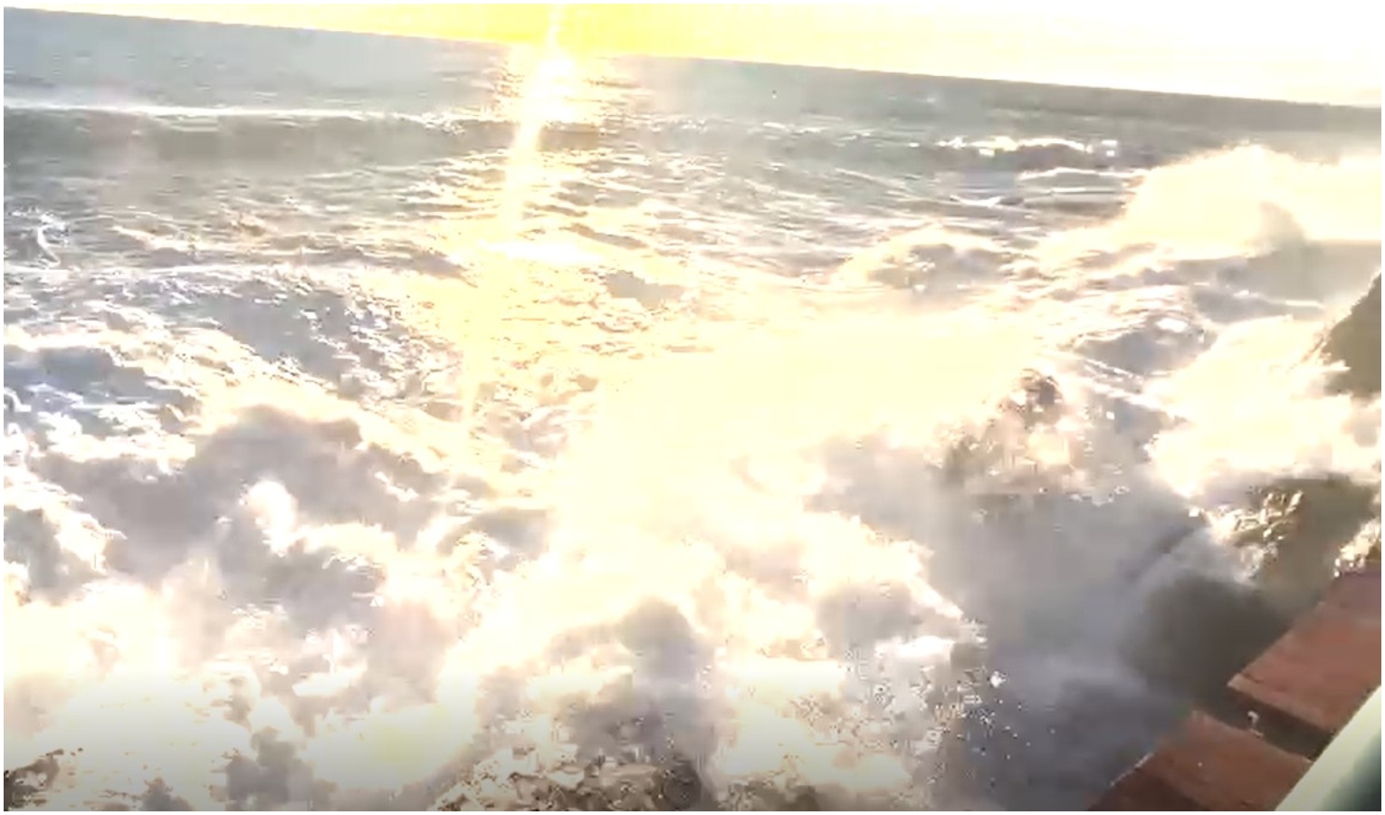 Portofino, barca a vela in balia delle onde: salvata dalla Capitaneria