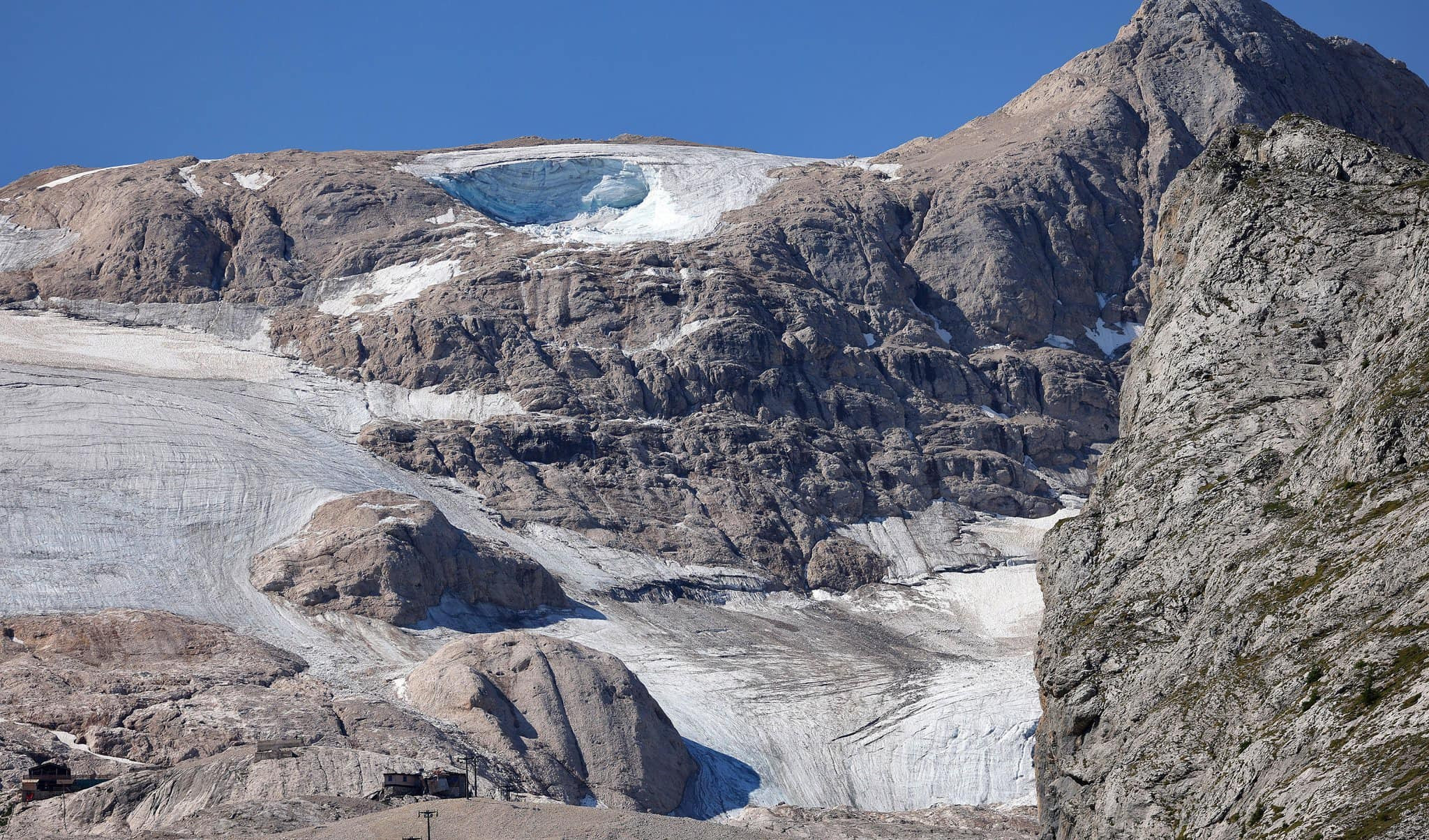 Tragedia Marmolada, undici le vittime accertate: il più giovane aveva 22 anni