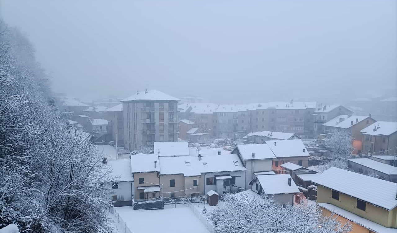 Gelo nell'entroterra: è allerta gialla per neve in Liguria