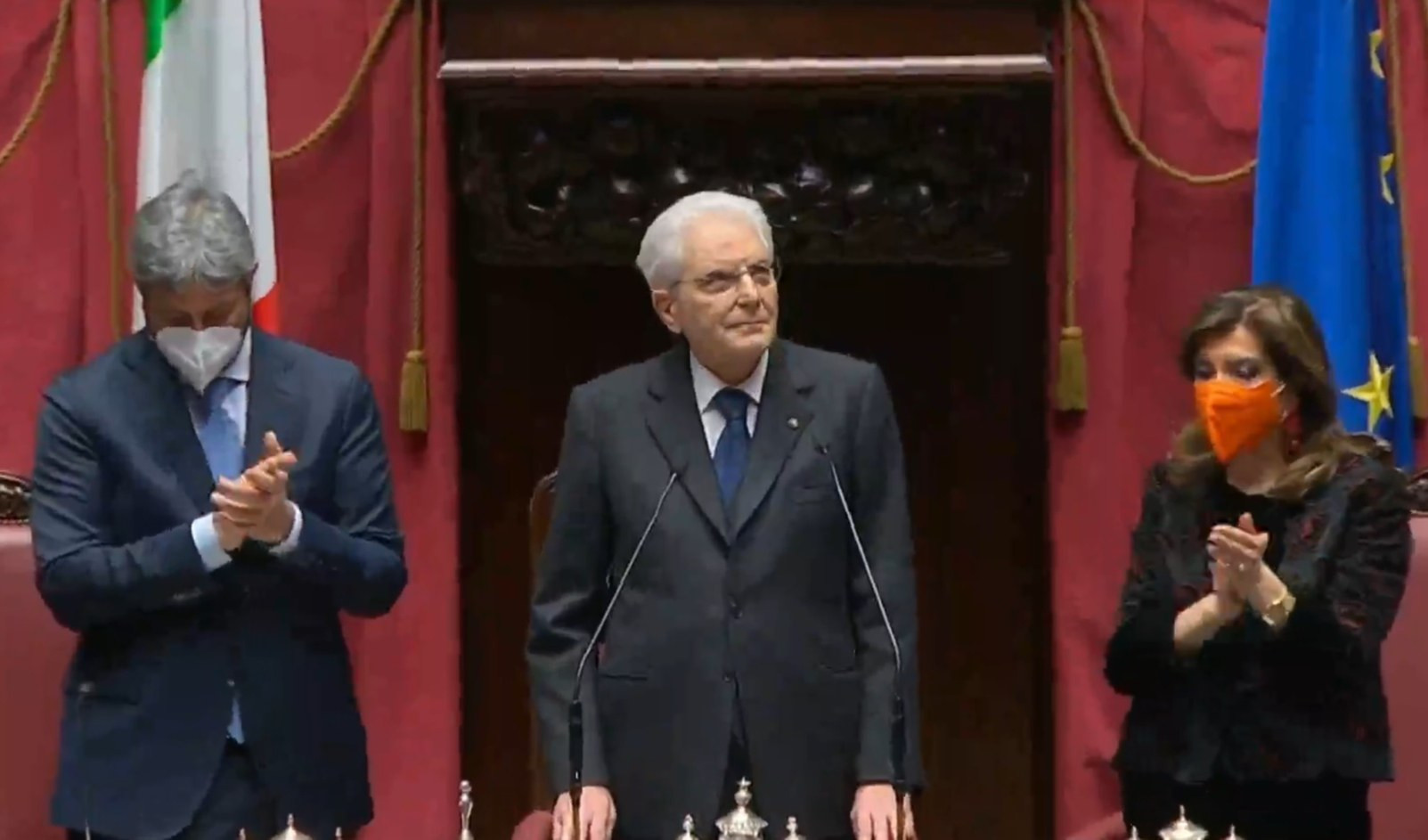 Quirinale, il giuramento di Mattarella: 