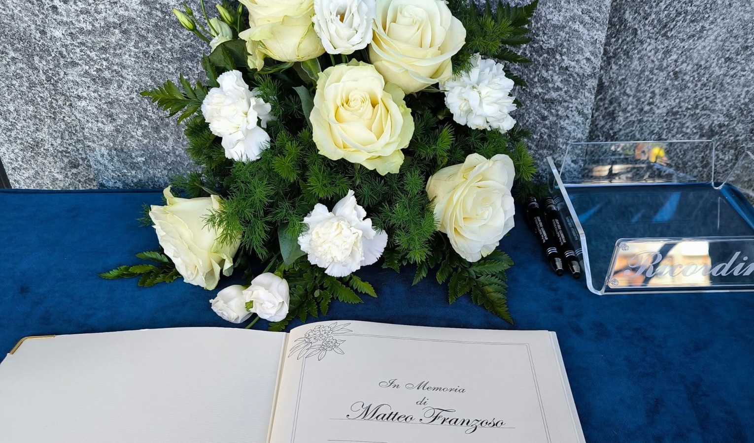 L'ultimo saluto a Matteo Franzoso, la mamma: 