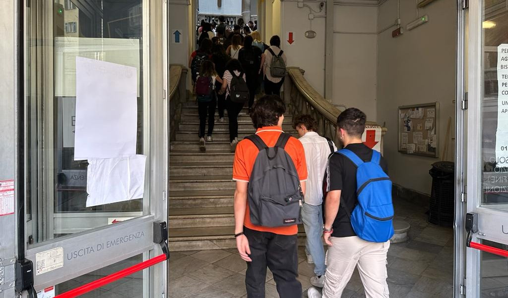 Scuole superiori in Liguria, bene gli ex-geometri e il nautico, tra i licei scende scienze umane