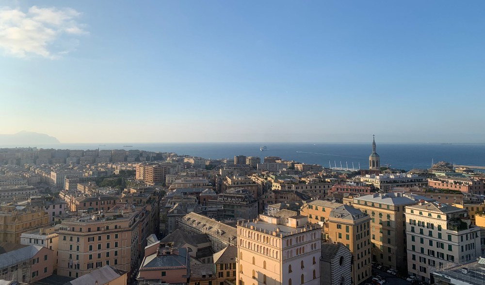 Meteo in Liguria, ancora sole sulla regione ma con qualche nube e molta umidità