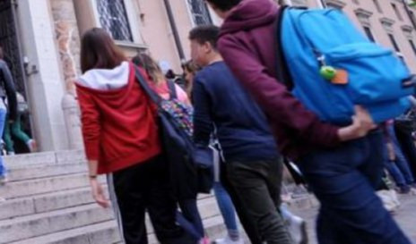 La scuola in Liguria inizia il 15 settembre