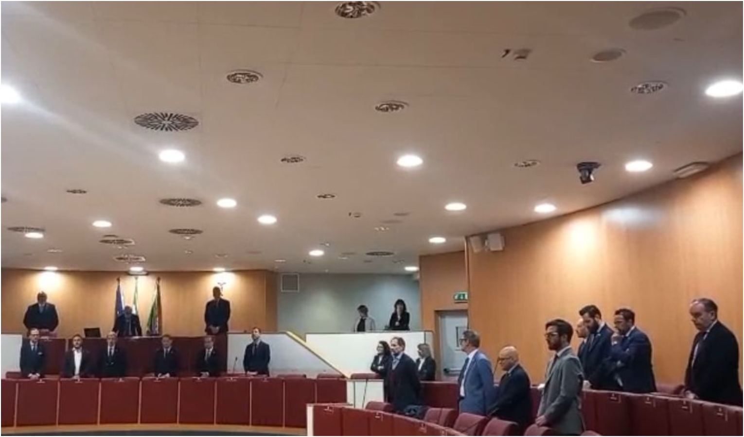 Consiglio regionale, minuto di silenzio per Papa Francesco: 