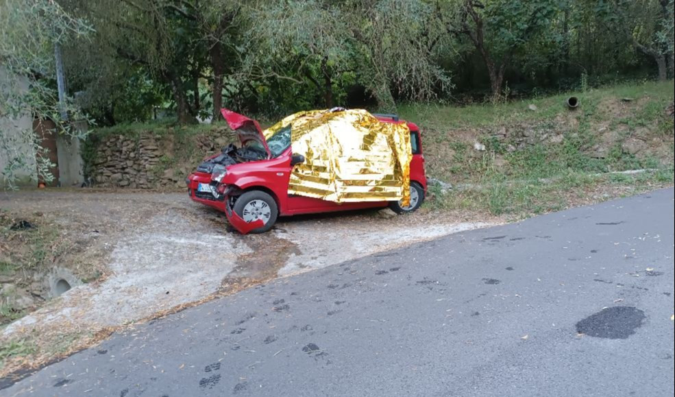 Vasia, tragedia in val Prino: coppia di anziani muore in un incidente