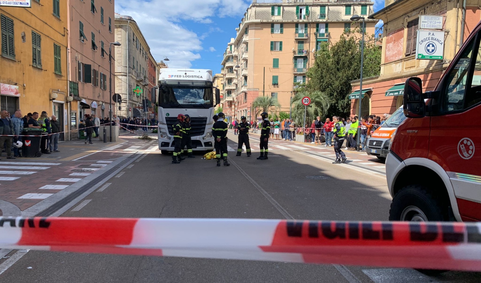 Genova, dopo il mortale a Cornigliano scatta l'indagine sulla segnaletica