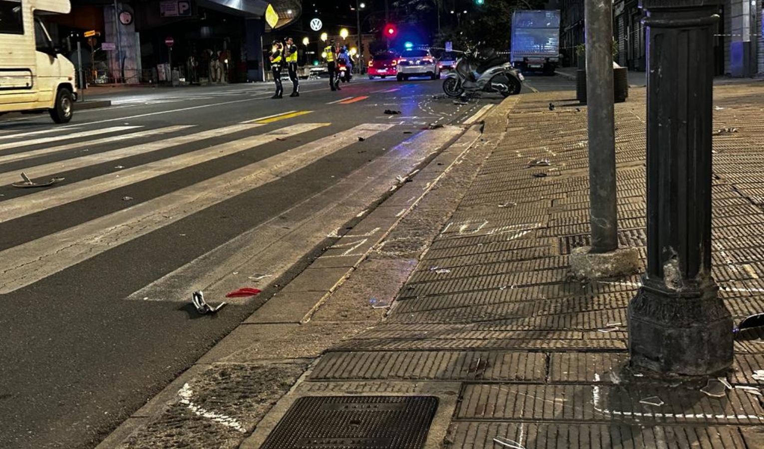Genova, malore in scooter: si schianta su un palo, morto sul colpo