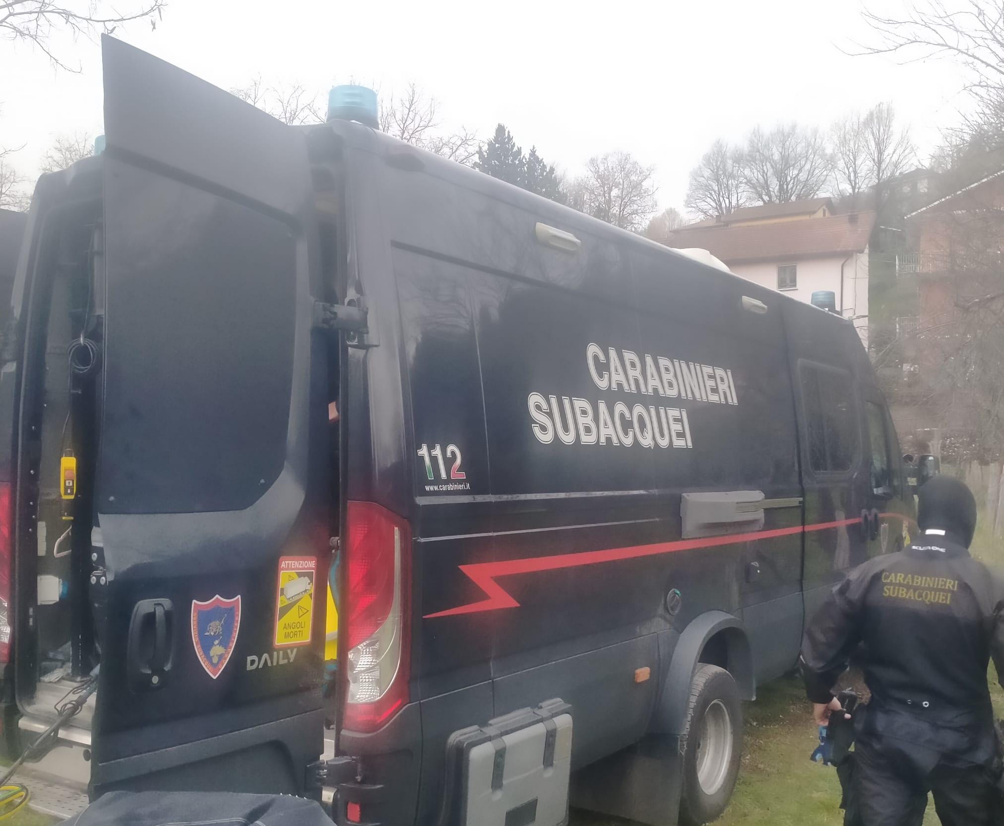 Donna morta nel Vara, cellulare ritrovato in fondo al fiume: aiuterà a capire cosa è successo