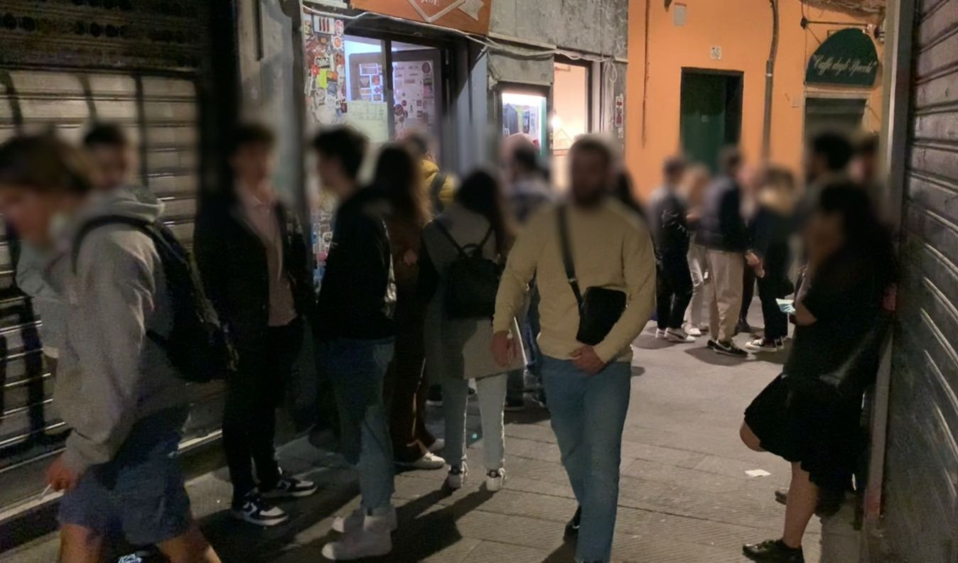 Genova, movida nei vicoli: per il 50% dei cittadini è un problema